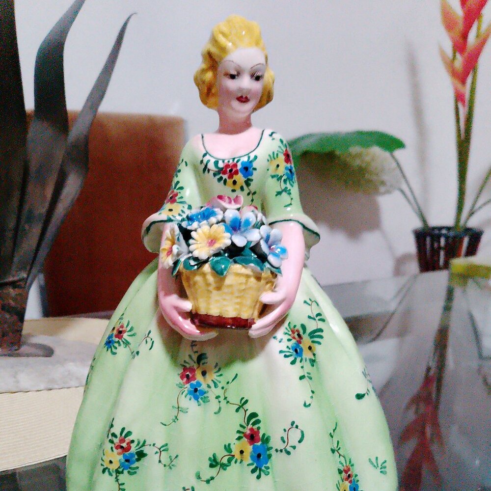 Beautiful Porcelain Lady Figurine